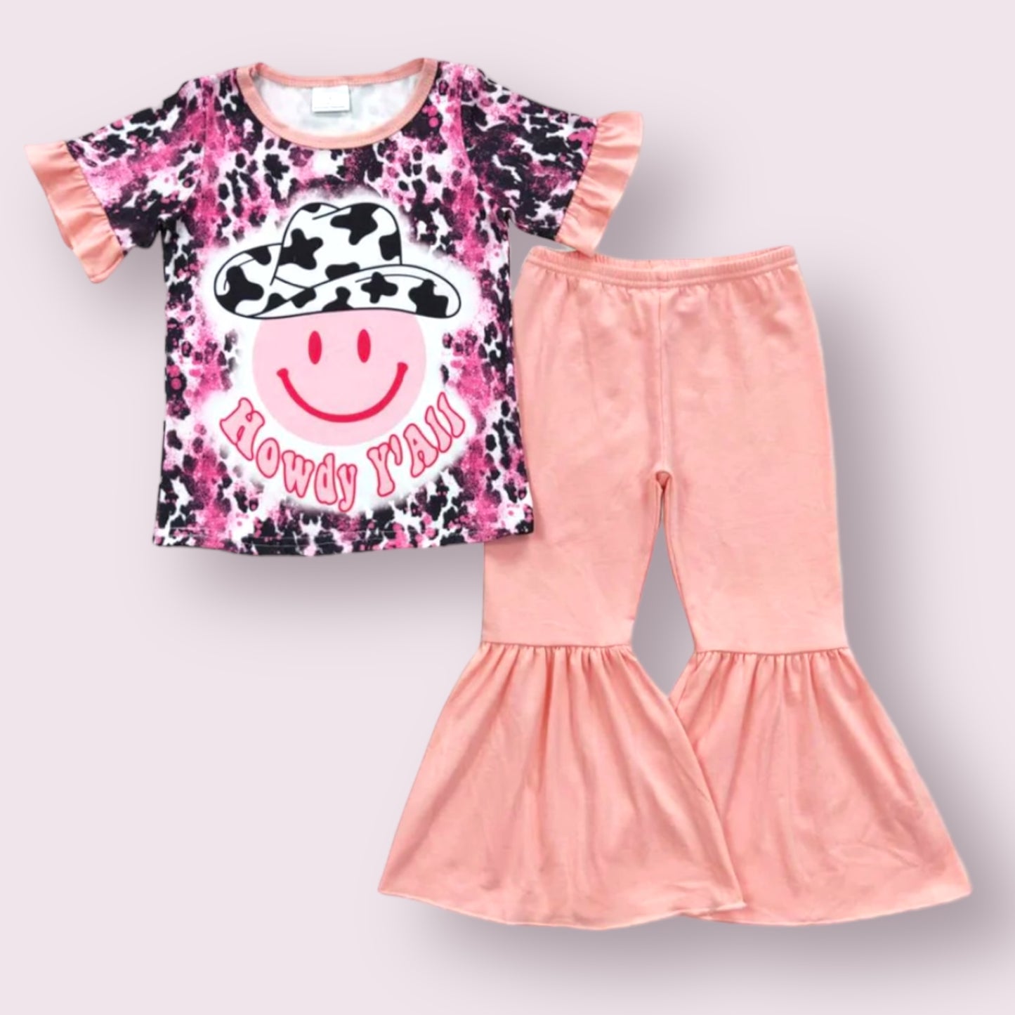 Howdy Smile Bell Pants Outfit